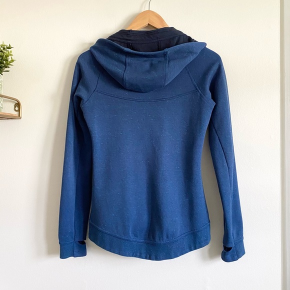 Nike Women's Zip Up Hoodie Jacket Activewear - Picture 3 of 6